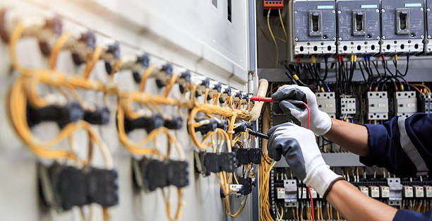 Professional Electrician technician working in La Joya, TX